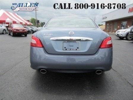 Nissan Maxima 2011 photo 5