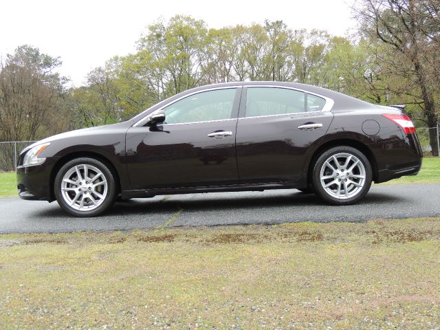 Nissan Maxima 2011 photo 3