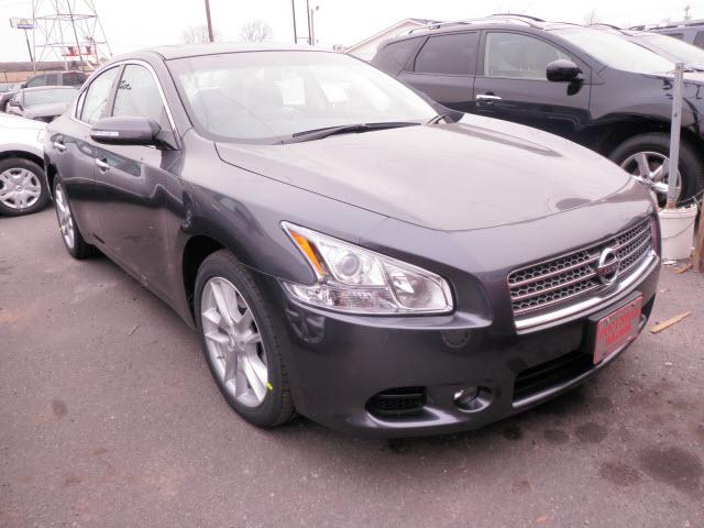 Nissan Maxima 2011 photo 3