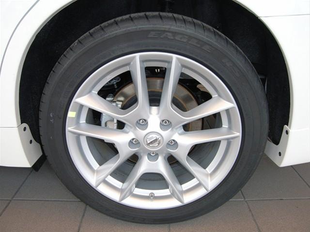 Nissan Maxima 2011 photo 3