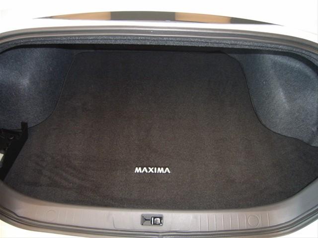 Nissan Maxima 2011 photo 5