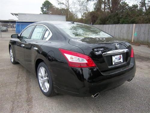 Nissan Maxima 2011 photo 4