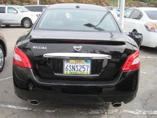 Nissan Maxima 2011 photo 1