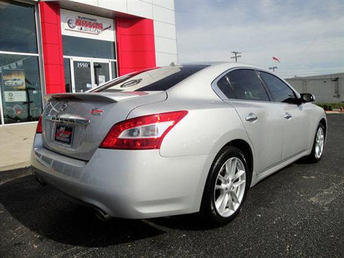 Nissan Maxima XR Other