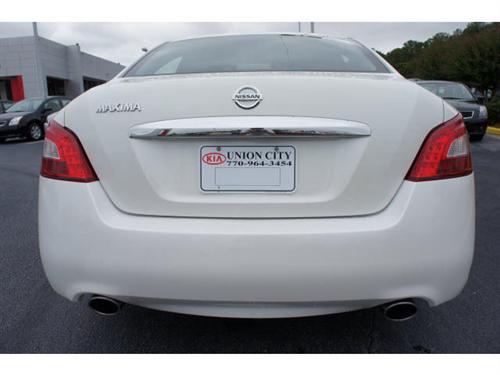 Nissan Maxima 2011 photo 1
