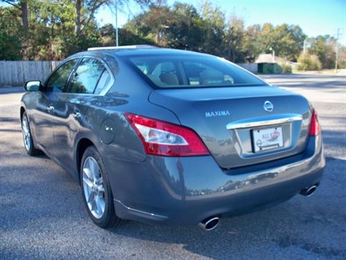 Nissan Maxima 2011 photo 4