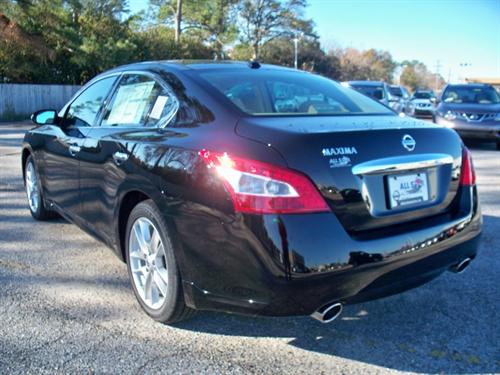 Nissan Maxima 2011 photo 4