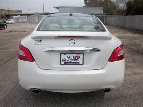 Nissan Maxima 2011 photo 5