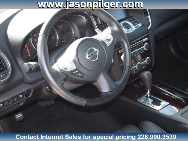 Nissan Maxima 2011 photo 3