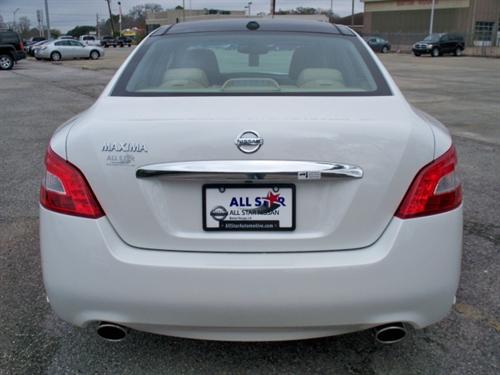 Nissan Maxima 2011 photo 5