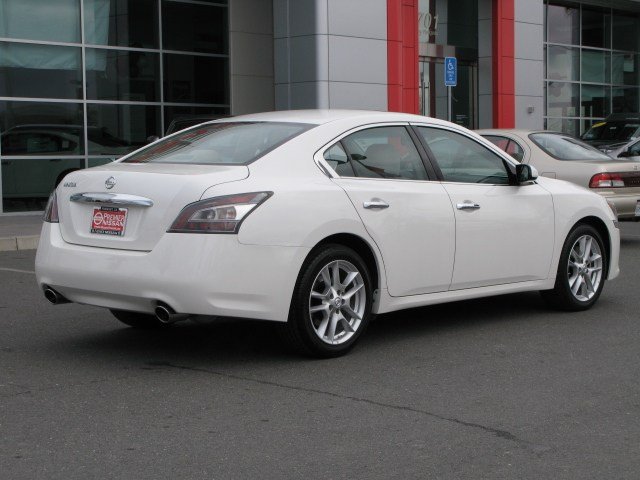 Nissan Maxima 2012 photo 3
