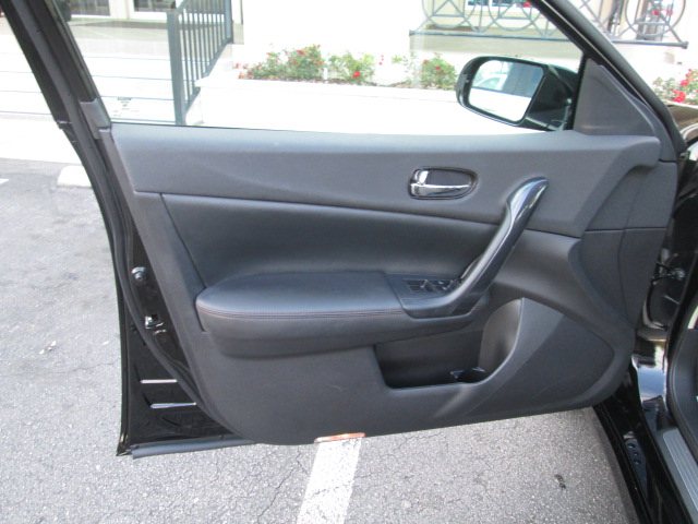 Nissan Maxima 2012 photo 5