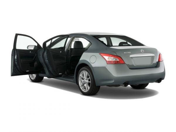 Nissan Maxima 2012 photo 2