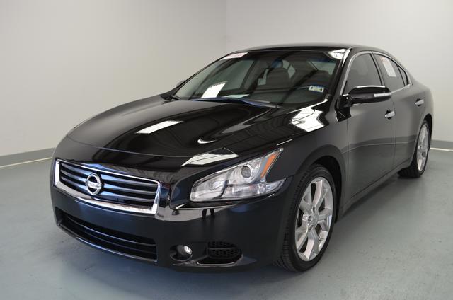 Nissan Maxima 2012 photo 3