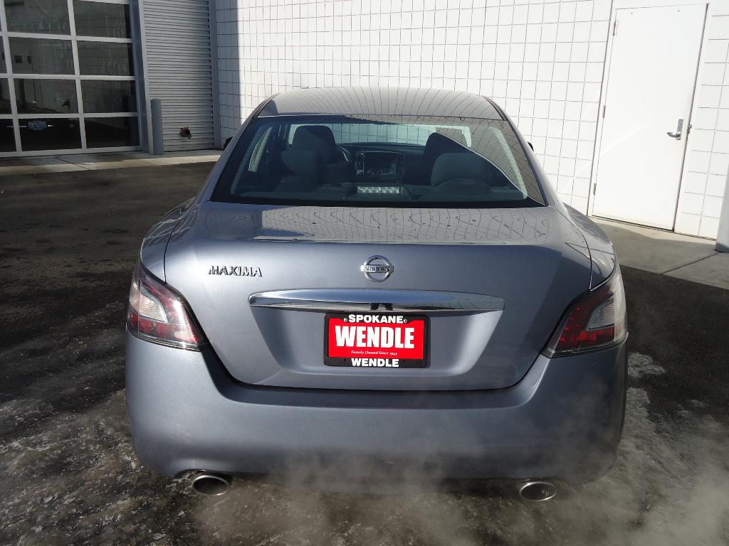 Nissan Maxima 2012 photo 2