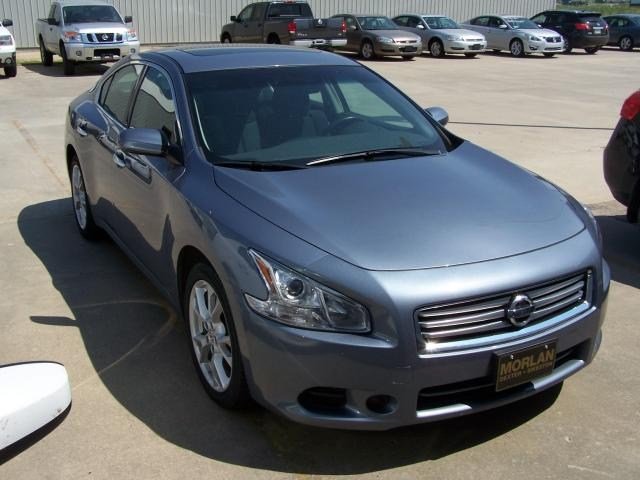 Nissan Maxima 2012 photo 2