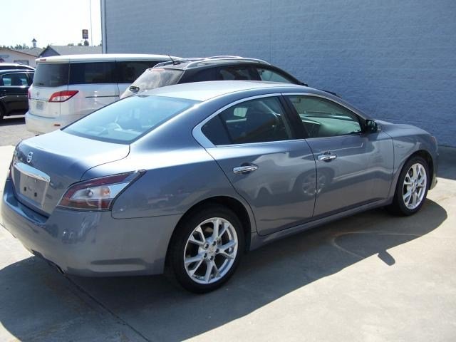 Nissan Maxima 2012 photo 4