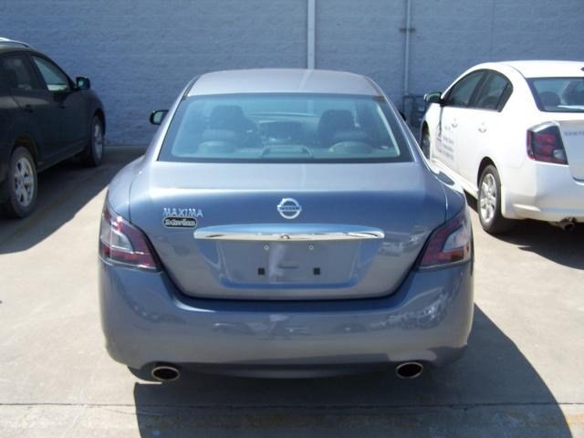Nissan Maxima 2012 photo 5