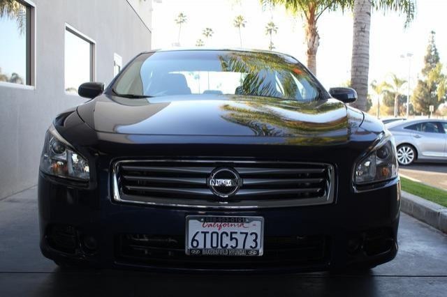 Nissan Maxima 2012 photo 2