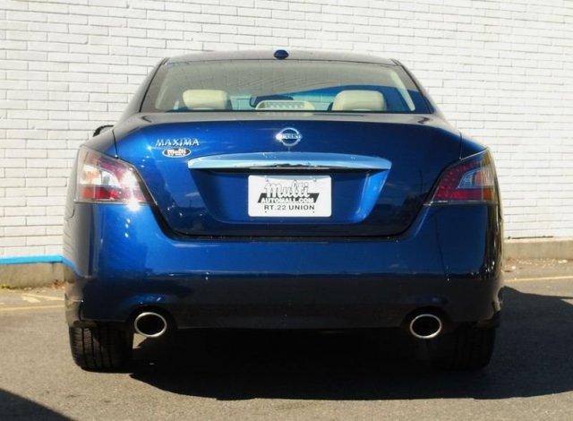 Nissan Maxima 2012 photo 5