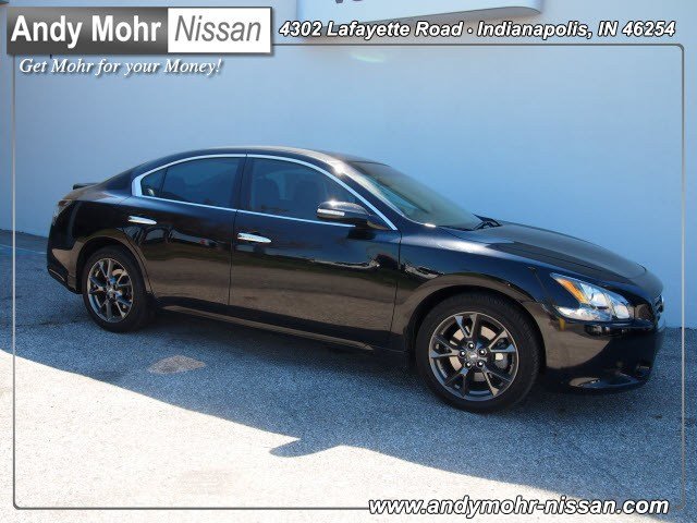 Nissan Maxima Regular Cab 4-wheel Drive Work Truck Unspecified