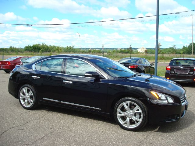 Nissan Maxima 2012 photo 4