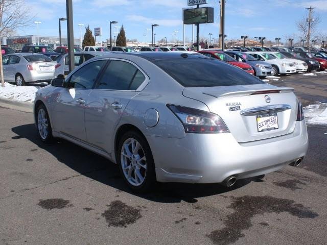 Nissan Maxima 2012 photo 3