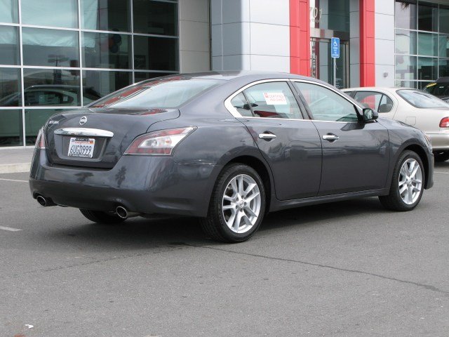 Nissan Maxima 2012 photo 3