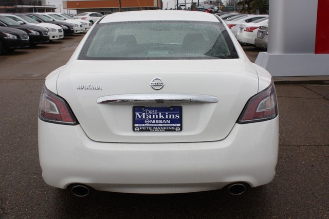 Nissan Maxima 2012 photo 5