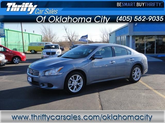 Nissan Maxima Regular Cab 4-wheel Drive Work Truck Unspecified