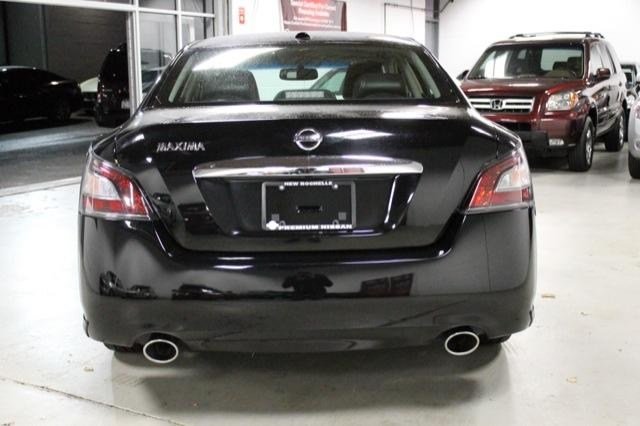 Nissan Maxima 2012 photo 4