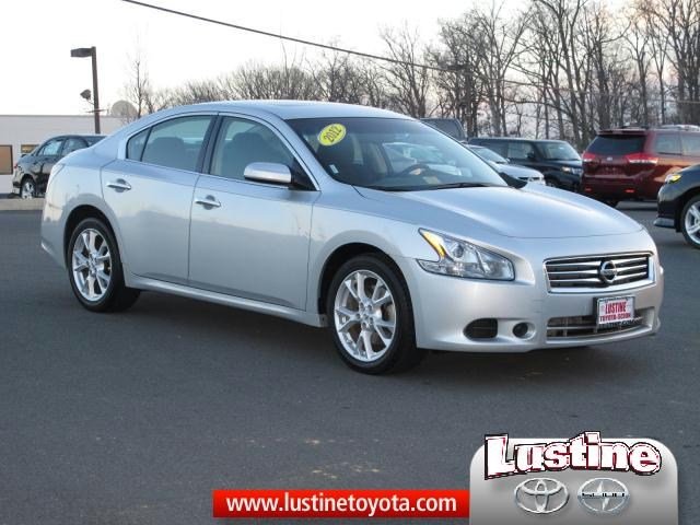 Nissan Maxima 2012 photo 2