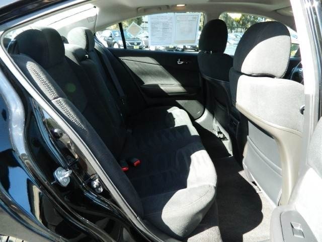 Nissan Maxima 2012 photo 5
