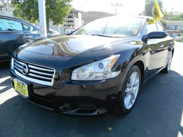 Nissan Maxima 2012 photo 2