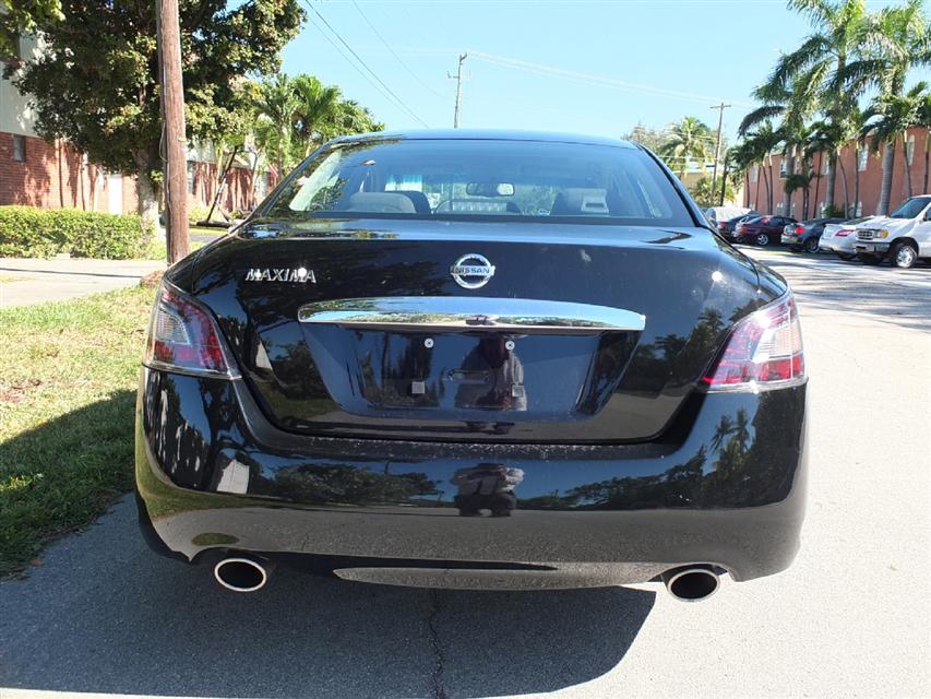 Nissan Maxima 2012 photo 3