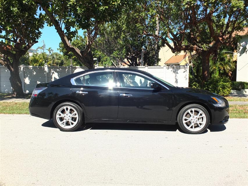 Nissan Maxima 2012 photo 5