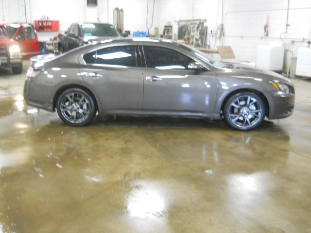 Nissan Maxima 2014 photo 4