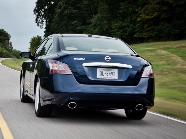 Nissan Maxima 2014 photo 1