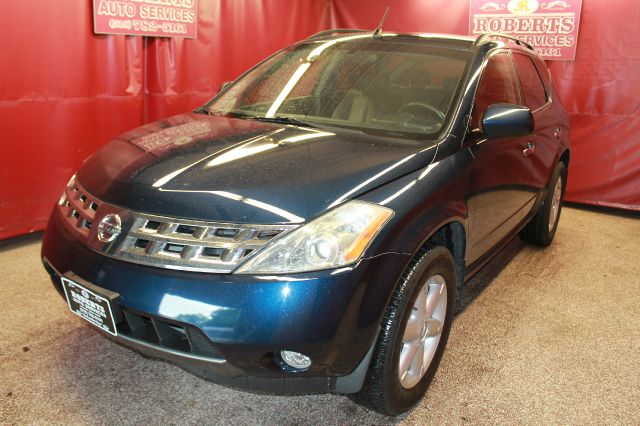 Nissan Murano Quattro SUV