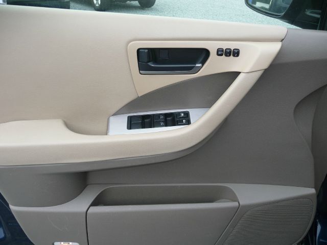 Nissan Murano 2003 photo 30
