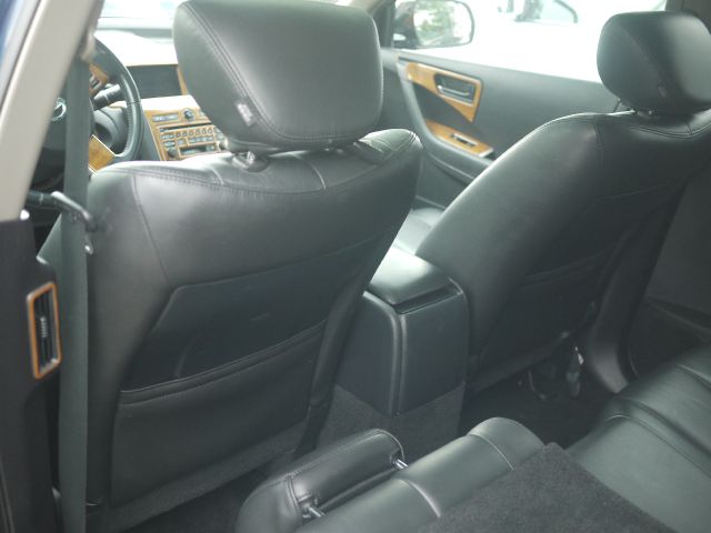 Nissan Murano Quattro SUV