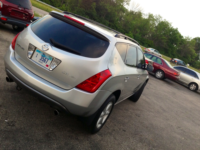 Nissan Murano Quattro SUV