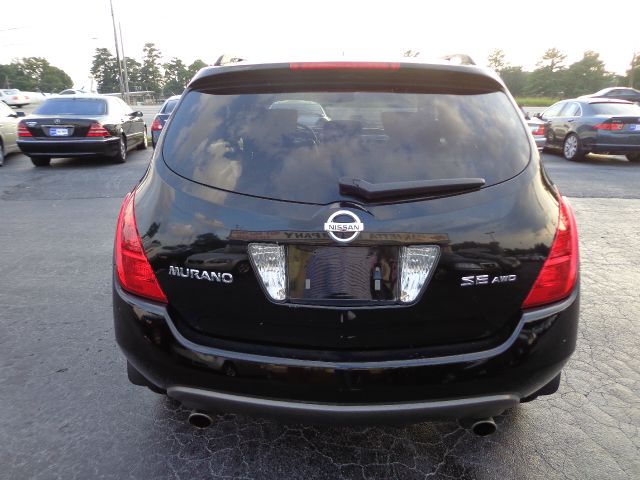 Nissan Murano Quattro SUV