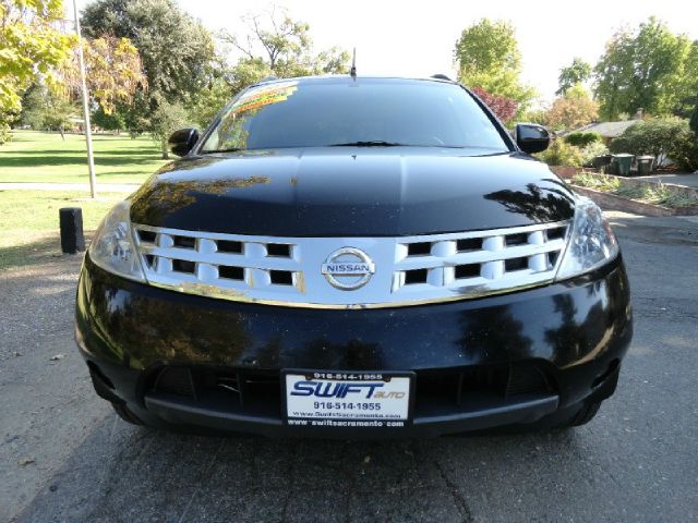 Nissan Murano Touring / AWD SUV