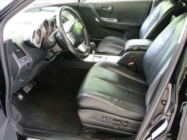 Nissan Murano LS S SUV