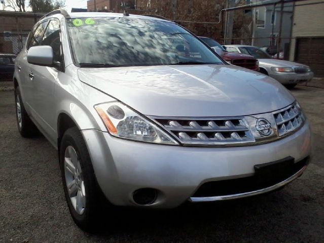 Nissan Murano Touring / AWD SUV