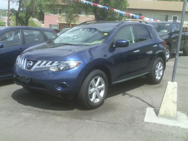 Nissan Murano Lariat Crew Cab 4WD DRW SUV