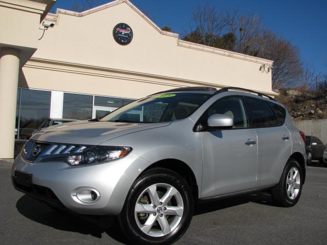 Nissan Murano SR5 Acces Cab TRD Sport Utility