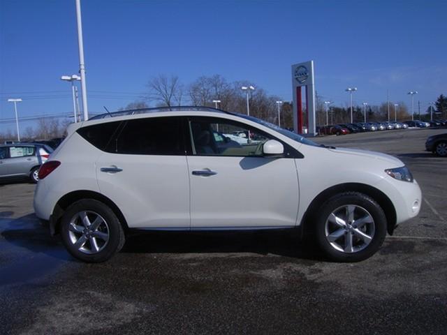 Nissan Murano 2009 photo 2