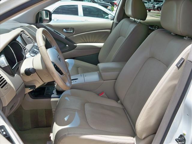 Nissan Murano 2010 photo 1